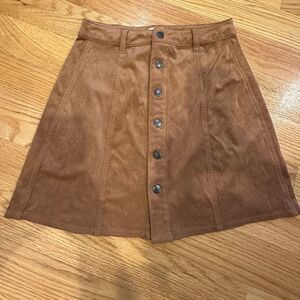 Mossimo size 4 suede skirt
